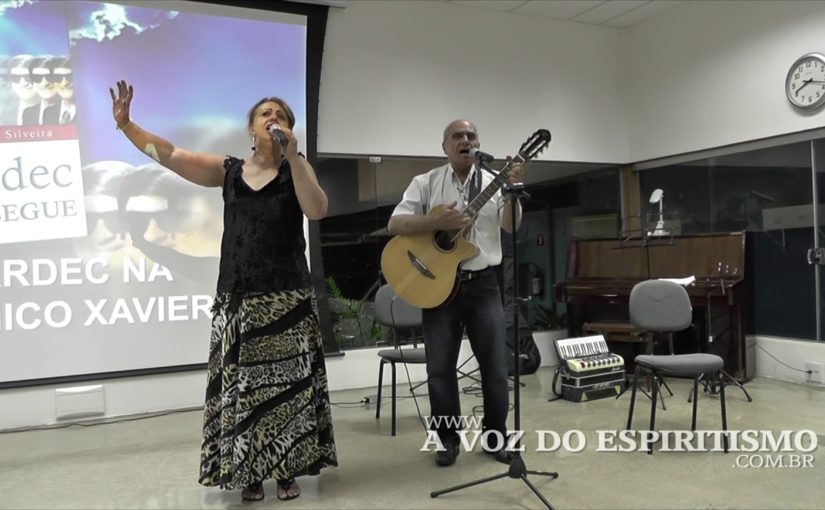 Música com Sérgio Santos e Marlene e poema “A Ponte de Luz” por Denise Gonçalves